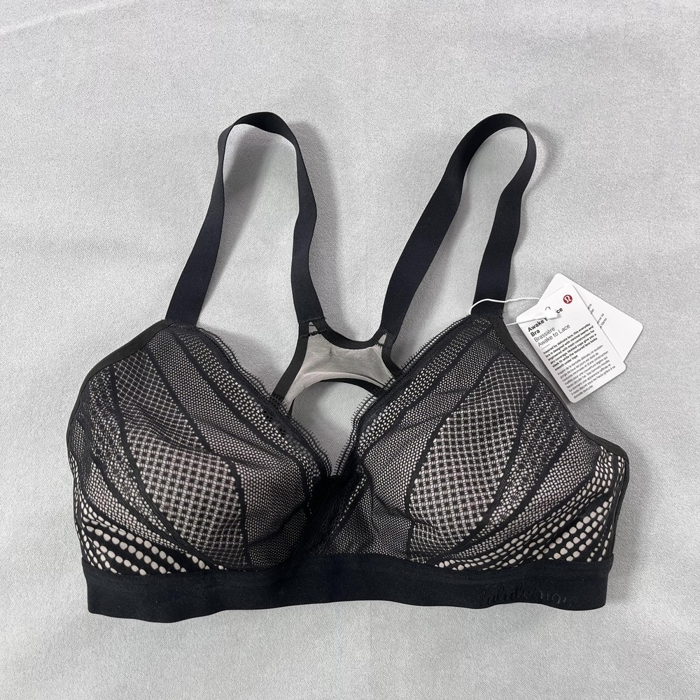 Lululemon Awake To‎ Lace Bra Womens 34C Black T Shirt Molded Cup Stretch Mesh